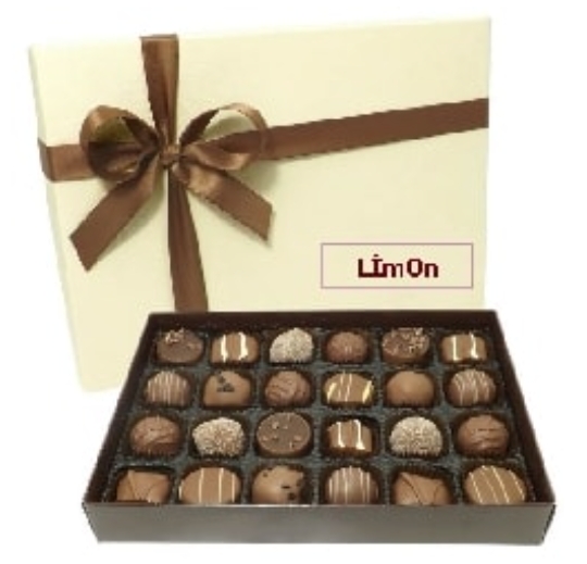 750 Gr El Yapımı Special Çikolata Kutusu